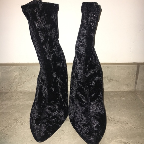 Booties - Picture 4 of 4